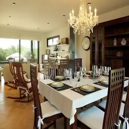 Villa Baulo Pleta *