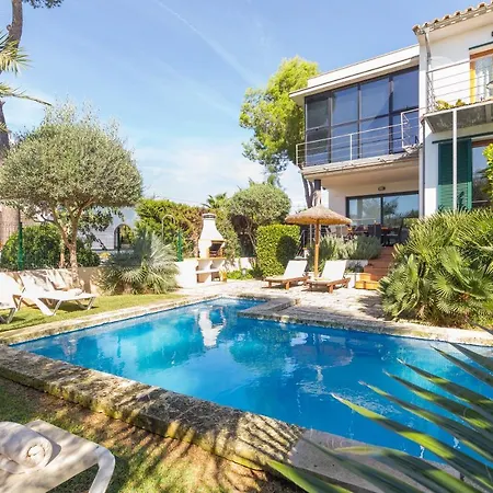 Baulo Pleta Villa *